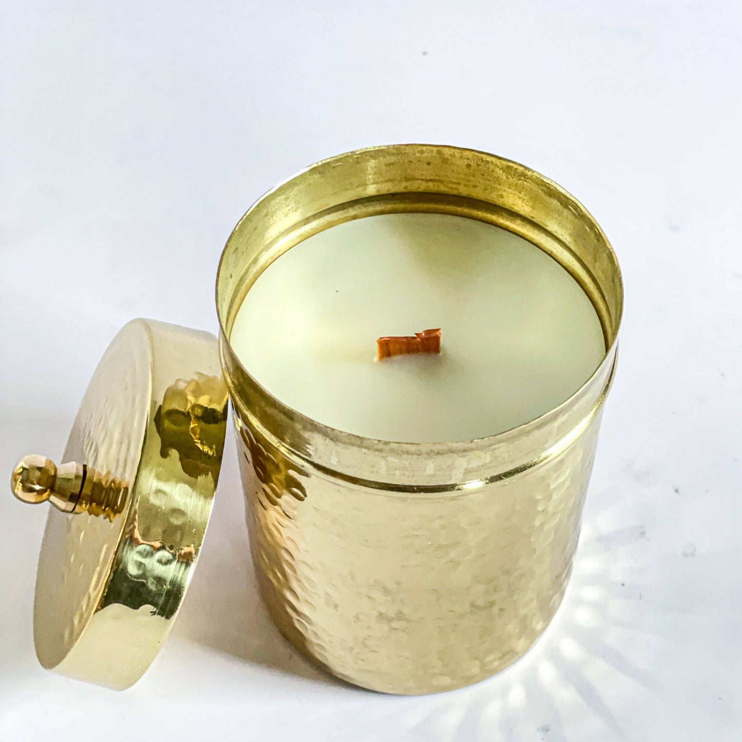 The Gilded Violet Bosque Encantado Vela Perfumada