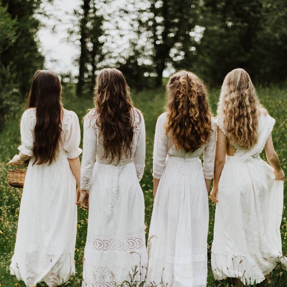 Daughters of Flowers Elixir para cabello con flor de ortiga, lavanda y jazmín