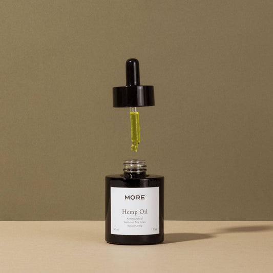 Aceite de semilla de cáñamo | 100 % orgánico y prensado en frío