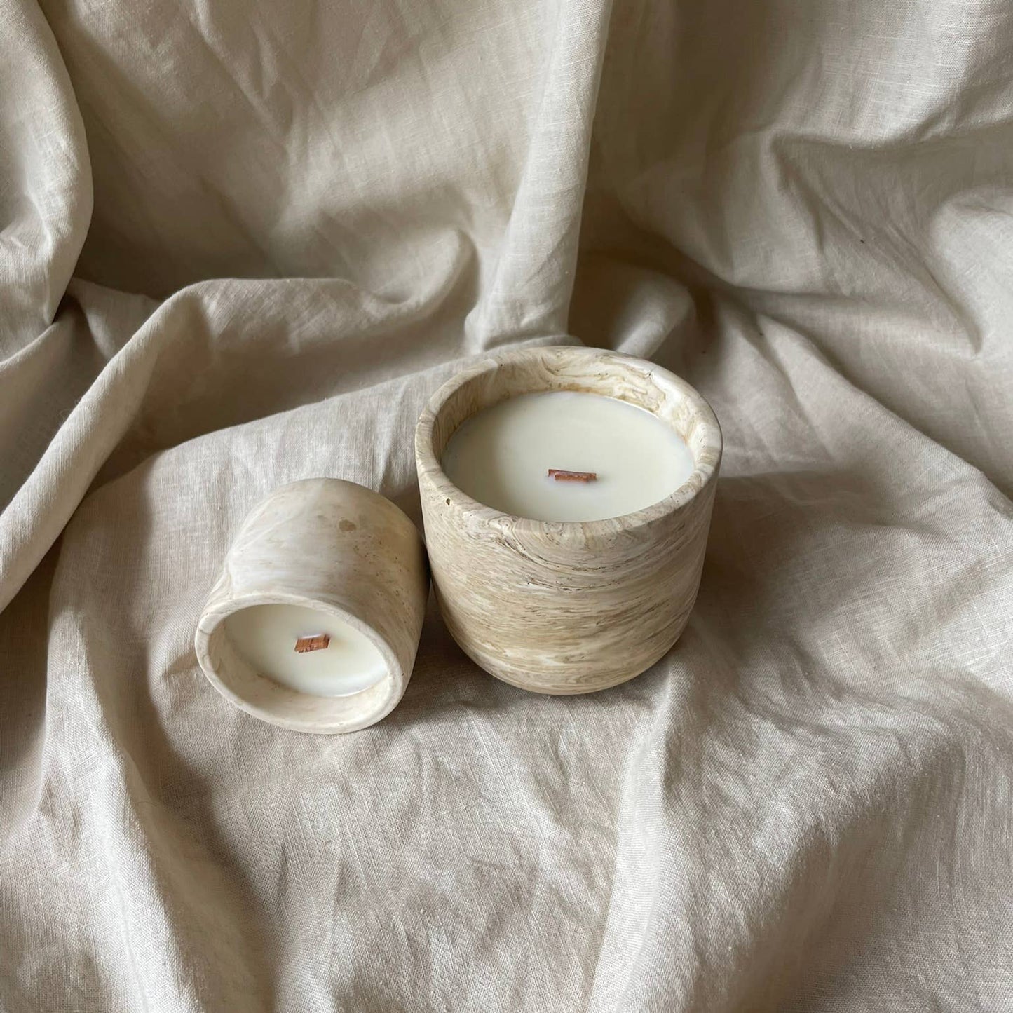 Vela aromática 'vainilla y haba tonka' de cera de soja (90gr)