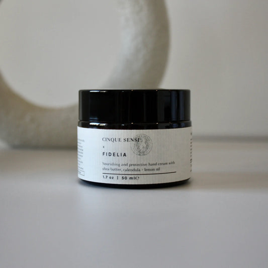 Cinque Sensi Crema de manos nutritiva para pieles dañadas