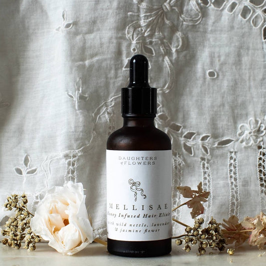 Daughters of Flowers Elixir para cabello con flor de ortiga, lavanda y jazmín